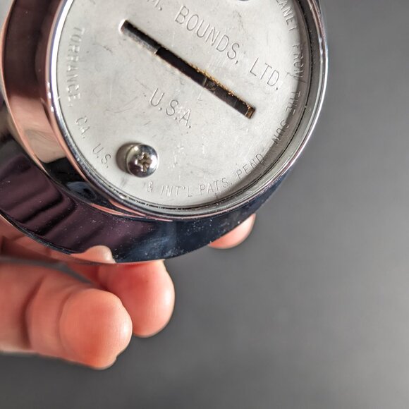 William Bounds Vintage Nut Twister, Chrome Nutmeg Spice Grinder, in Original Box - Picture 8 of 12